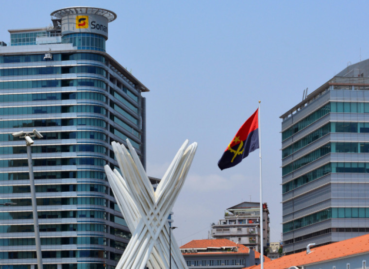Luanda, including Sonangol building